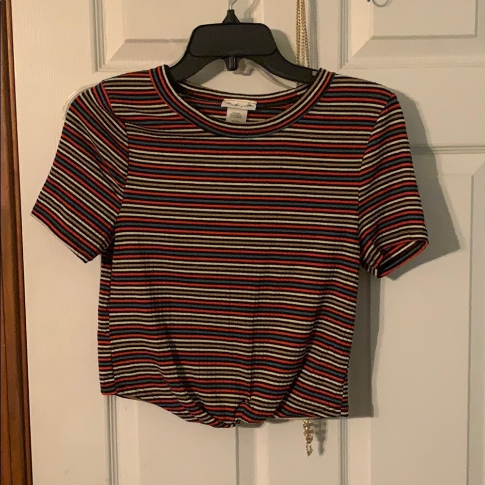 Crop top